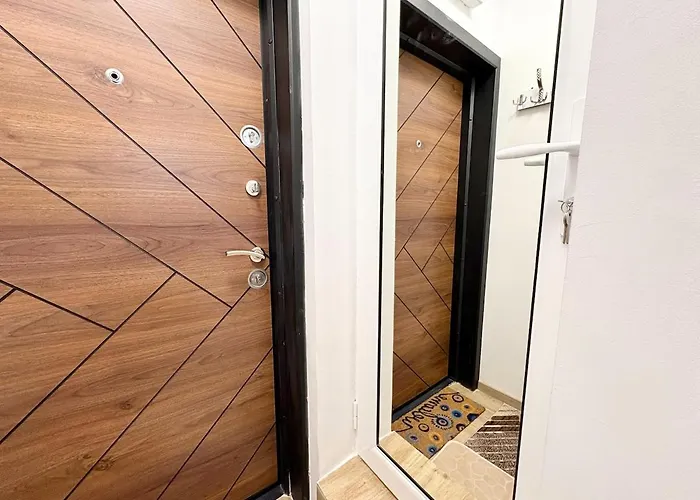 Skyline Loft וארנה